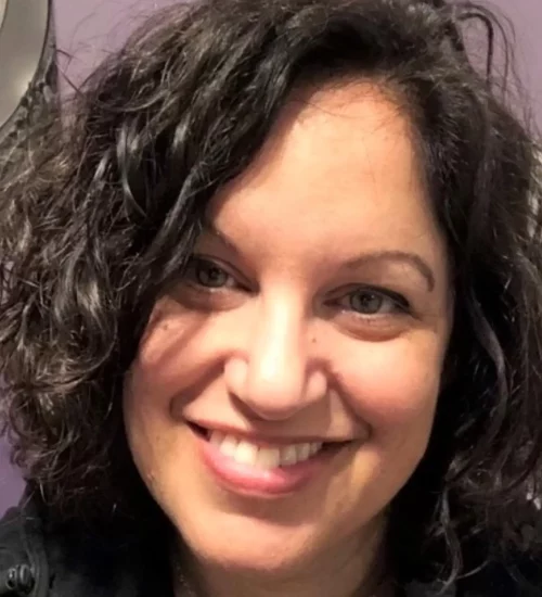 Rivka Dattlo headshot clinical intern